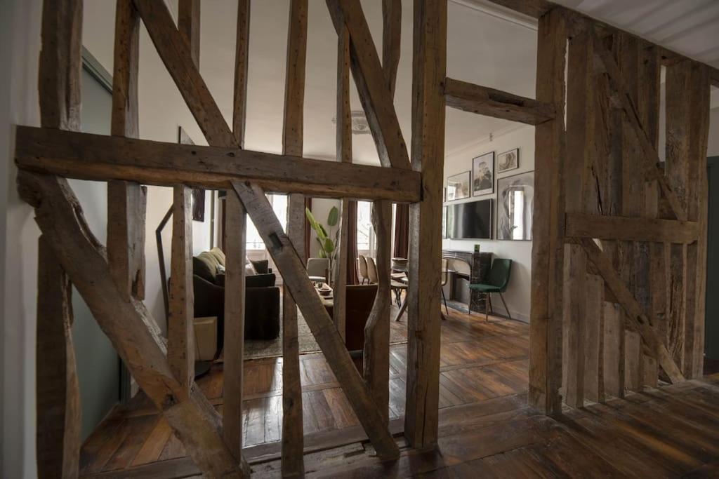 Appartement La Place Saint-michel *